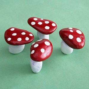 Manualidades niños pintar piedras setas